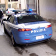 Si butta dal balcone dopo un litigio col marito