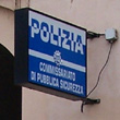 Crema, ombrellate in testa ad un tifoso