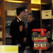 Pistola in pugno, rapina in farmacia