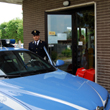 Rapina a mano armata in farmacia. Via mille euro