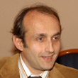 Maurizio Iori non risponde e nomina un secondo legale