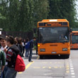 Studenti terrorizzano i passeggeri del pulmann