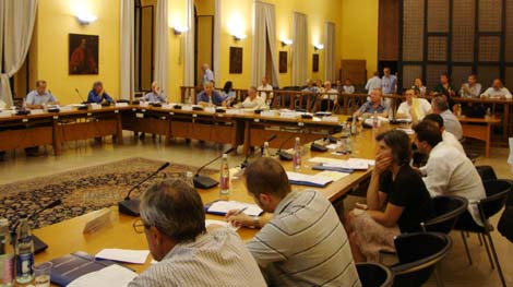 Consiglio comunale. Nominati i revisori dei conti delle farmacie comunali e presentati i bilanci della Fondazione Benefattori Cremaschi