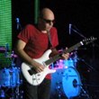 Satriani e Belew sbancano l'Alcatraz di Milano