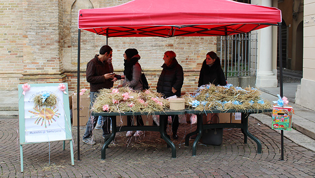 Mazzolini di santa Lucia a sostegno del Montessori - Crem@ on line