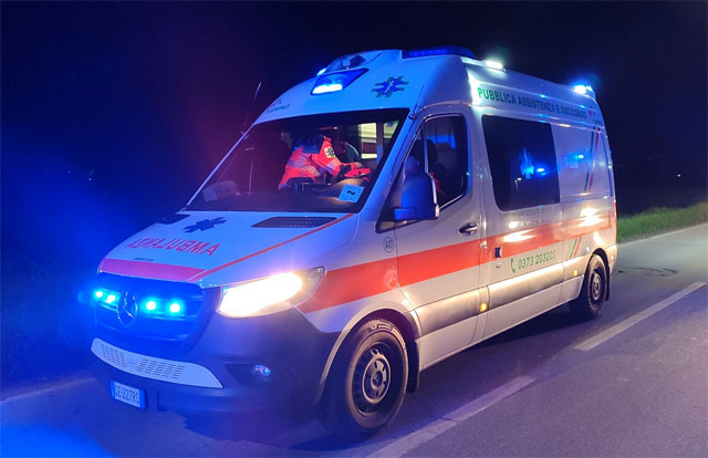 Schianto a Offanengo, ferita una giovane donna