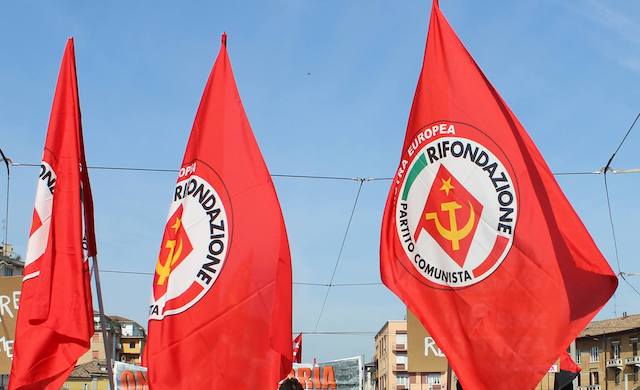Raccolta firme per una distribuzione del reddito