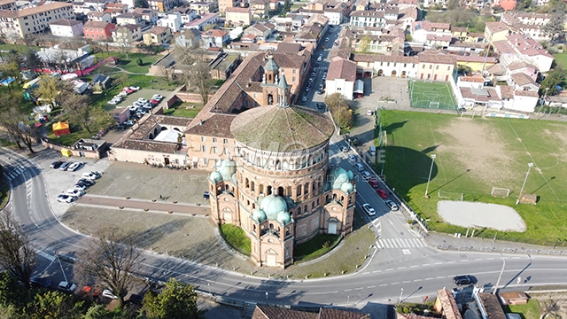 Santa Maria. Mai più da soli, sabato il concerto